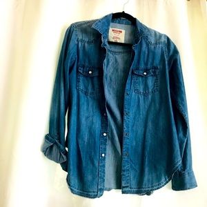 Denim lightweight button down long sleeve shirt